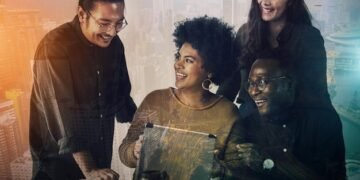 Top 6 Accounting Software for US Small Businesses in 2025 - Cover Image