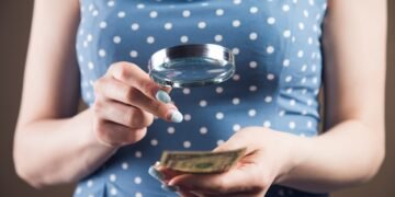 Buying Guides: Uncover Hidden Costs and Read Between the Lines - Cover Image