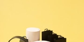 Buying Guides: Expert Strategies for Evaluating Products - Cover Image