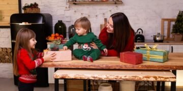 Maximize Holiday Savings: Time-Sensitive Buying Guide Strategies - Cover Image
