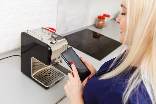 Breville Barista Touch Impress Review: Your Home Barista Dream?